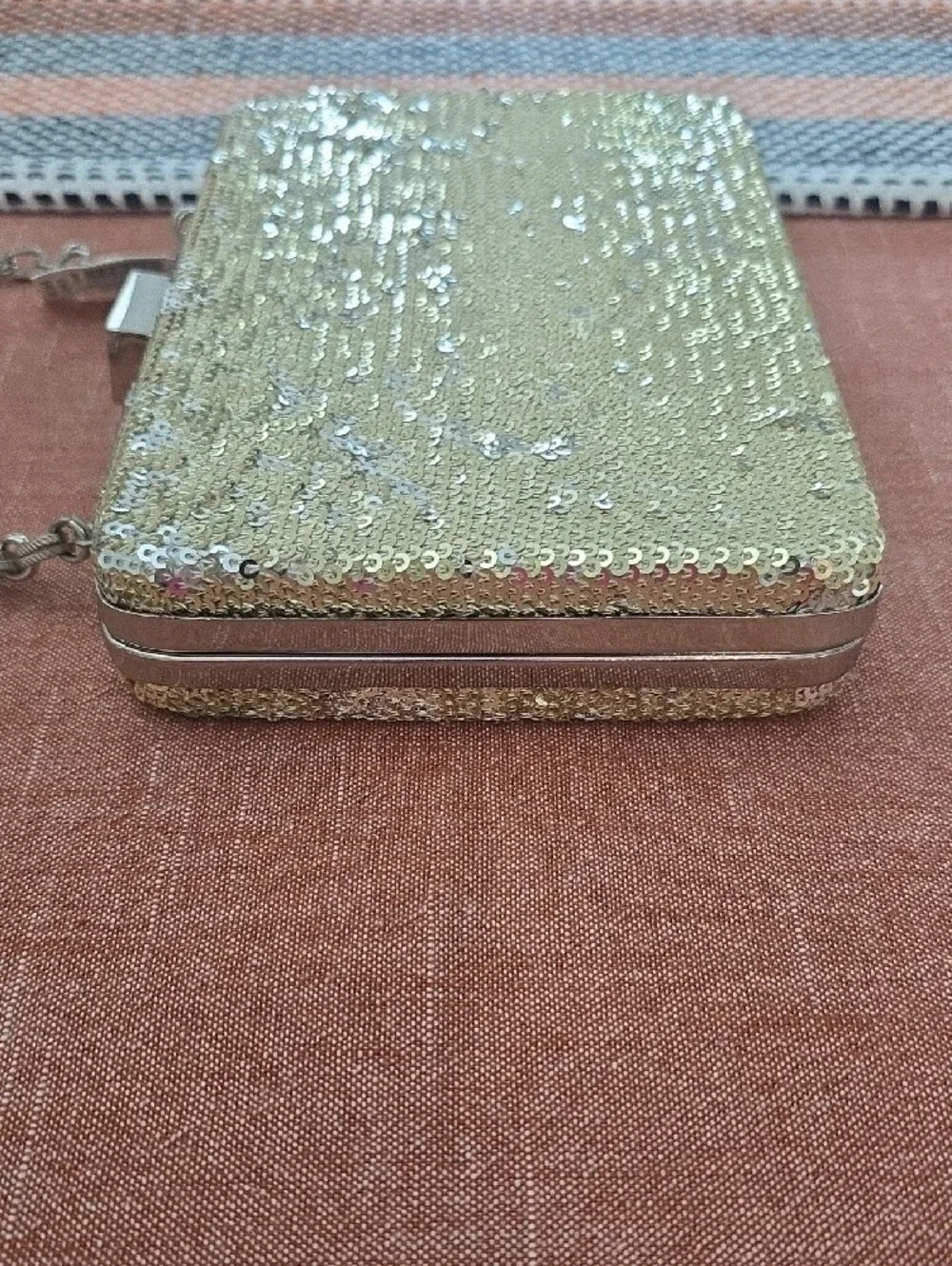 White House Black Market Gold Sequin Chain Clutch - Picture 10 of 10